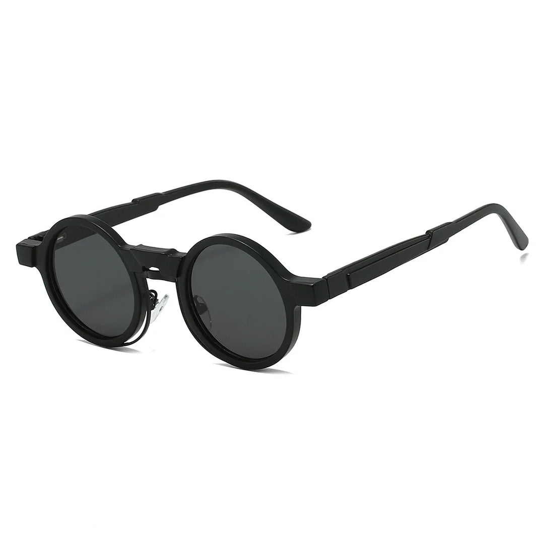 Astor Vintage Shades: black round sunglasses with UV400 protection, lightweight design and adjustable nose pads.