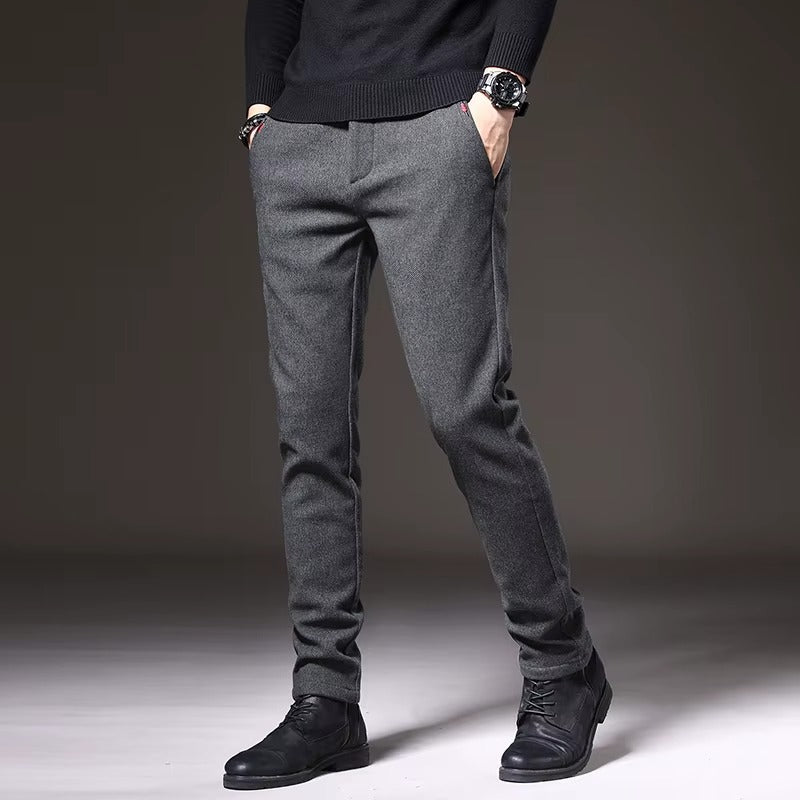 Henderson Slim-Fit Pants in dark gray, showcasing a flexible fit and tailored style for modern everyday wear.
