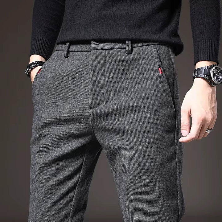 Henderson Slim-Fit Pants in grey, featuring a modern design and tailored fit for stylish comfort.