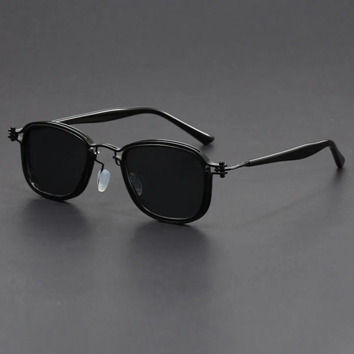 Chimera Round Frame Sunglasses in black, featuring glare-blocking lenses and adjustable nose pads.
